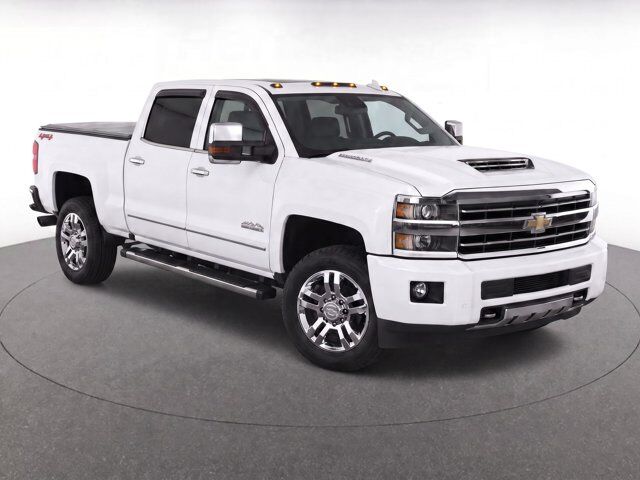 2019 Chevrolet Silverado 2500HD High Country — photo 1 of 13