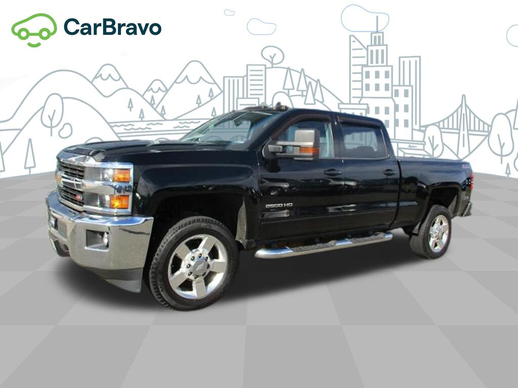 2017 Chevrolet Silverado 2500HD LT — photo 1 of 6