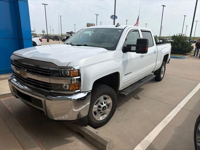 2018 Chevrolet Silverado 2500HD LT — photo 1 of 13