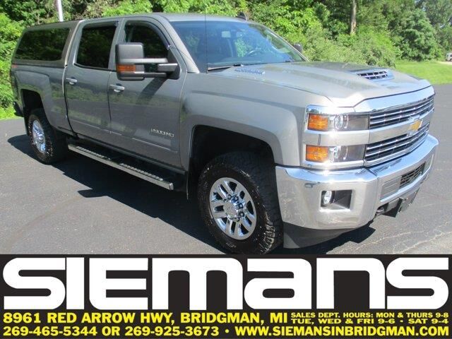 2017 Chevrolet Silverado 2500HD LT — photo 1 of 13