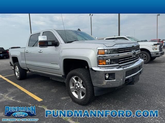 2016 Chevrolet Silverado 2500HD LTZ — photo 1 of 20