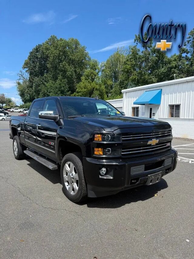 2017 Chevrolet Silverado 2500HD LTZ — photo 1 of 14