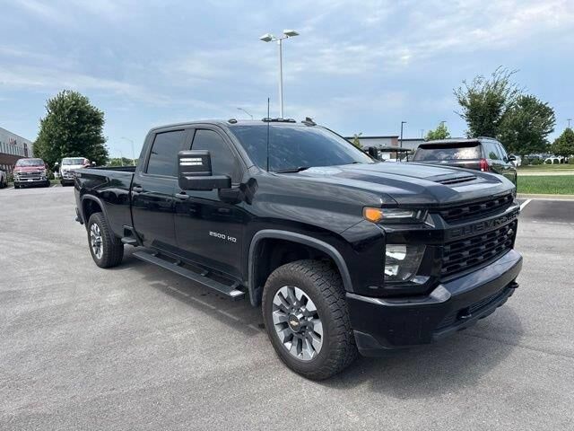 2021 Chevrolet Silverado 2500HD Custom — photo 1 of 39