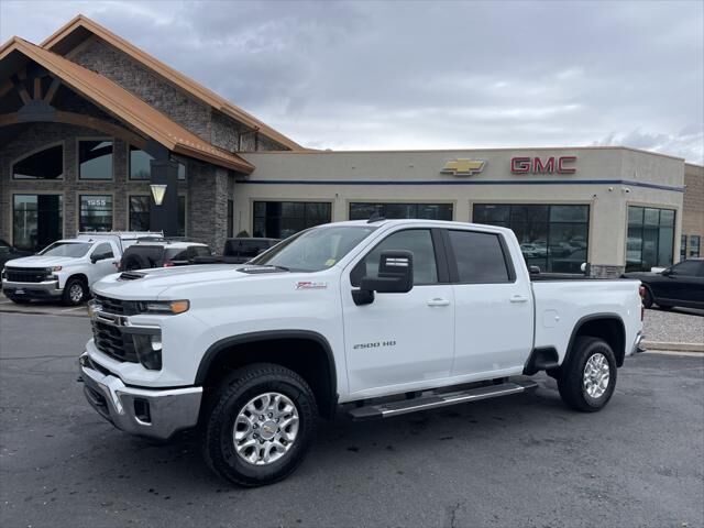 2024 Chevrolet Silverado 2500HD LT — photo 1 of 26
