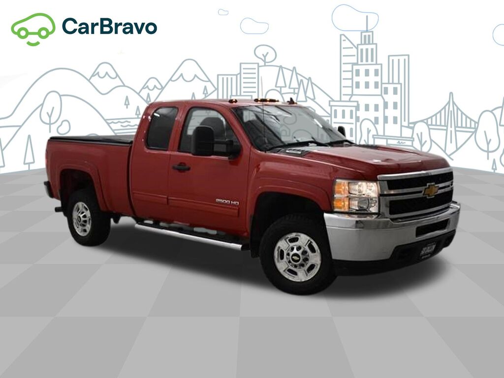 2013 Chevrolet Silverado 2500HD LT — photo 1 of 6