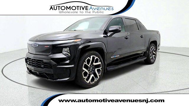 2024 Chevrolet Silverado EV RST