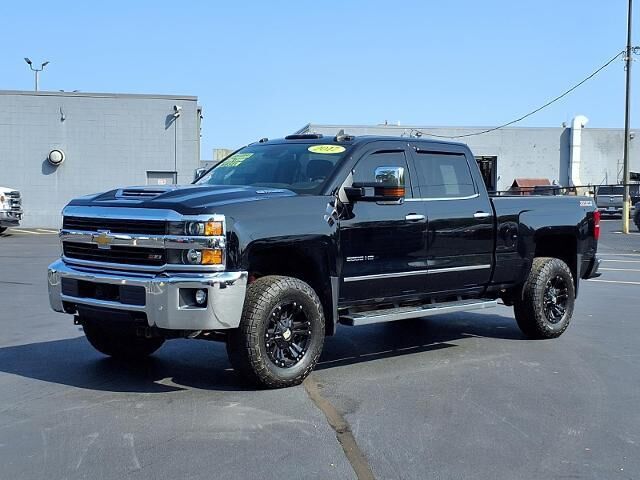 2017 Chevrolet Silverado 3500HD LTZ — photo 1 of 26