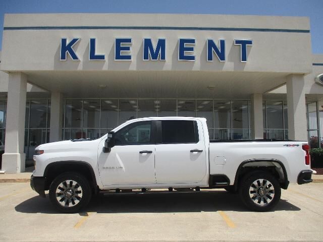 2025 Chevrolet Silverado 2500HD Custom