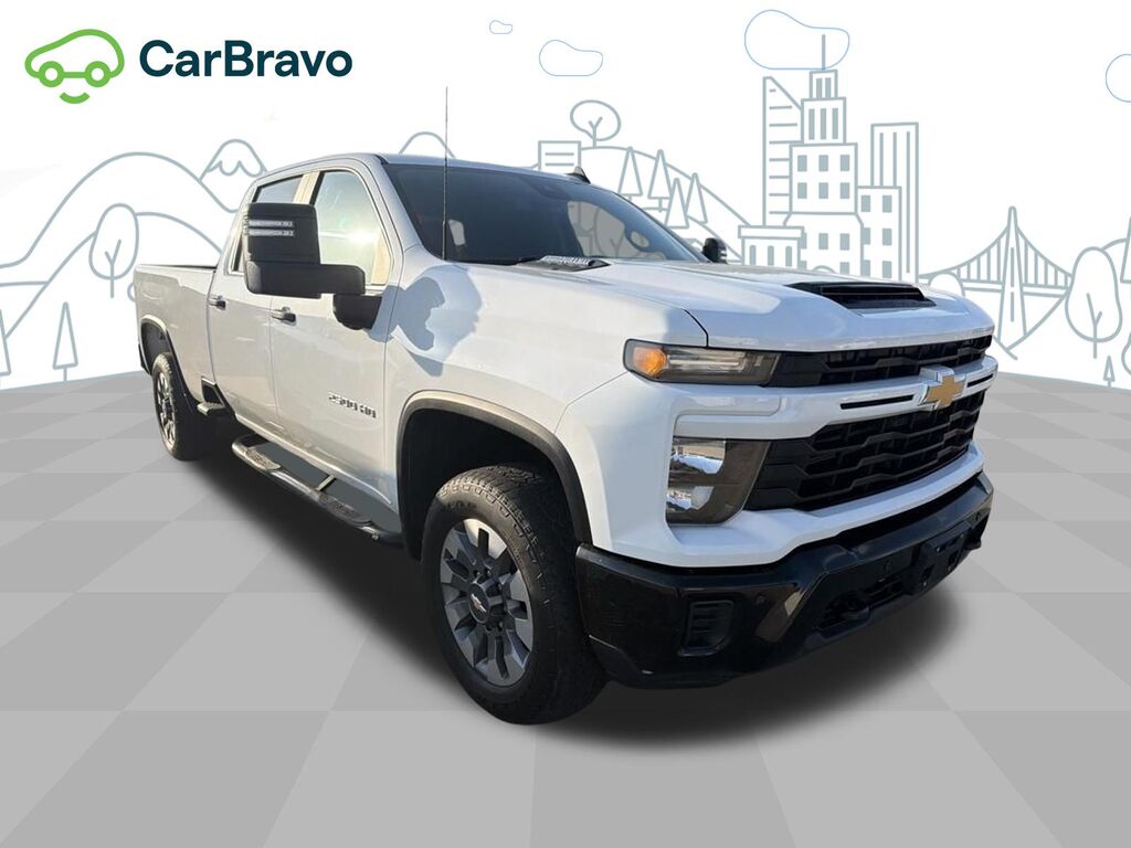 2025 Chevrolet Silverado 2500HD Custom — photo 1 of 6