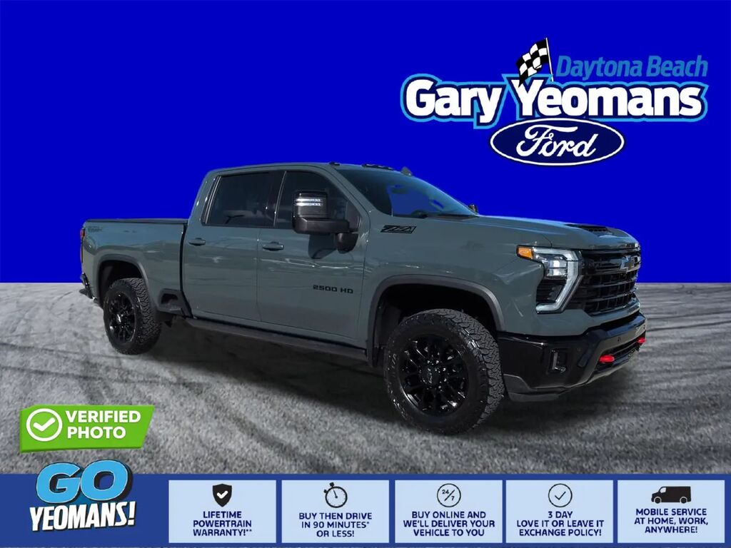 2025 Chevrolet Silverado 2500HD LTZ — photo 1 of 13