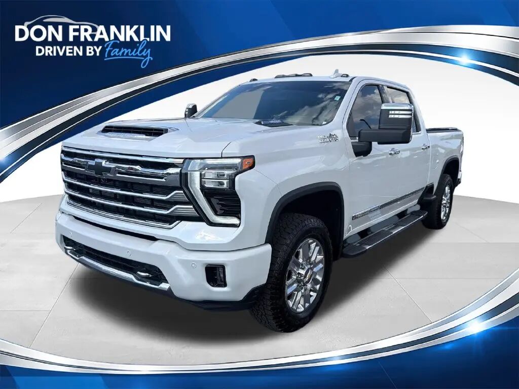 2025 Chevrolet Silverado 2500HD High Country — photo 1 of 13