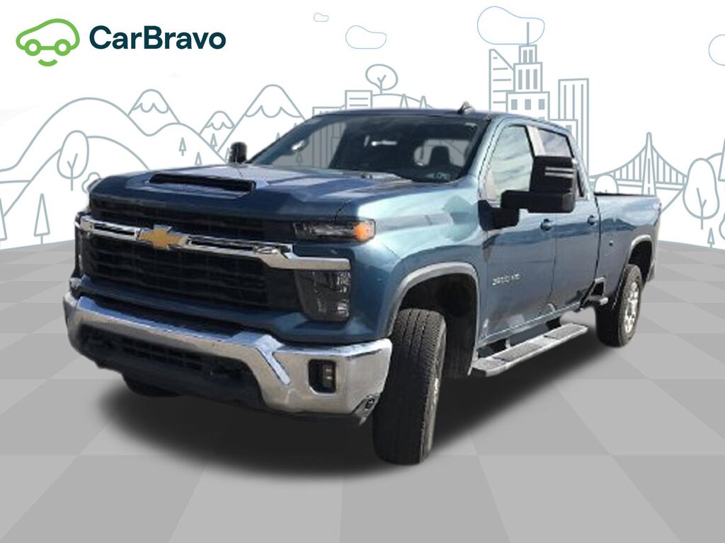 2025 Chevrolet Silverado 3500HD LT — photo 1 of 7
