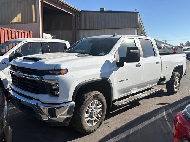 2025 Chevrolet Silverado 3500HD LT