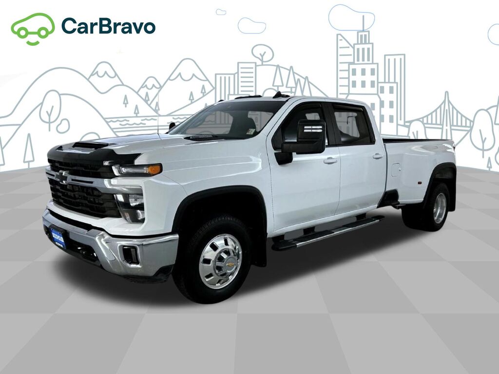 2025 Chevrolet Silverado 3500HD LT DRW — photo 1 of 7