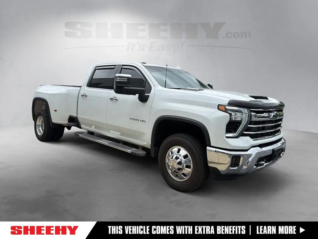 2026 Chevrolet Silverado 3500HD LTZ — photo 1 of 13