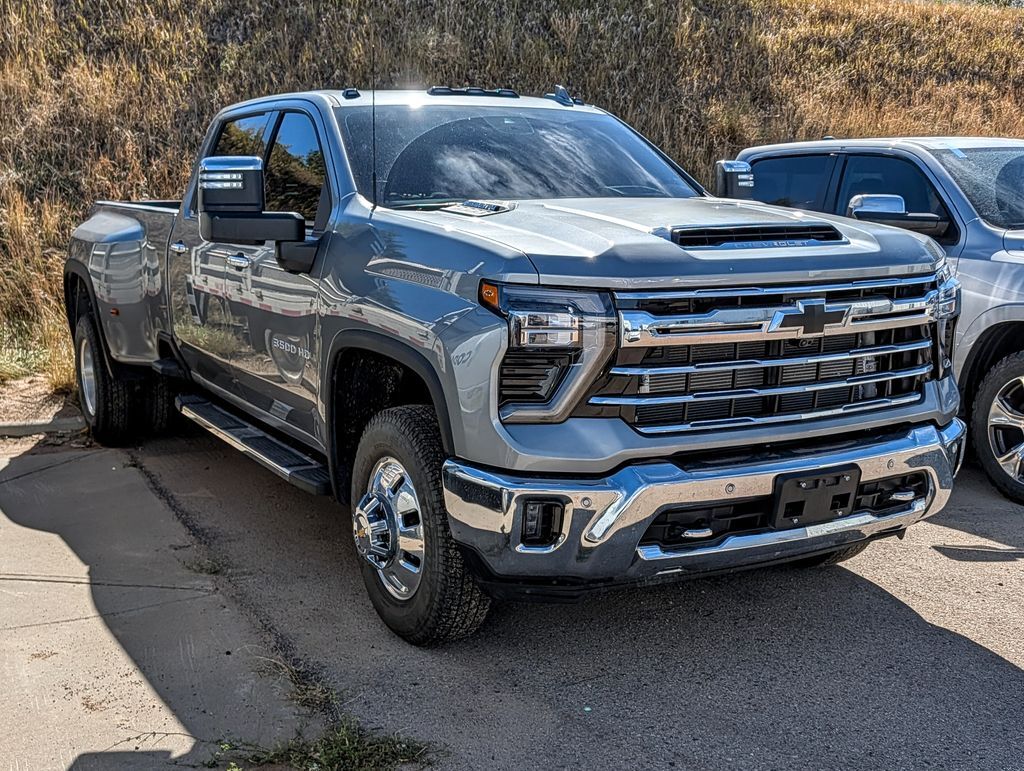 2026 Chevrolet Silverado 3500HD LTZ — photo 1 of 6