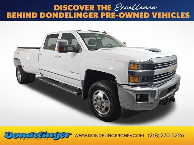 2019 Chevrolet Silverado 3500HD LTZ — photo 1 of 14