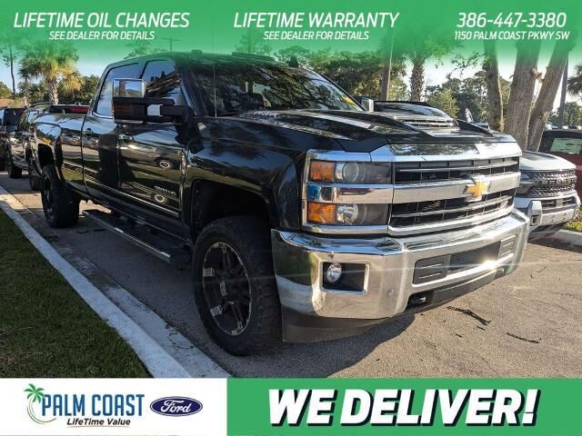 2019 Chevrolet Silverado 3500HD LTZ — photo 1 of 2