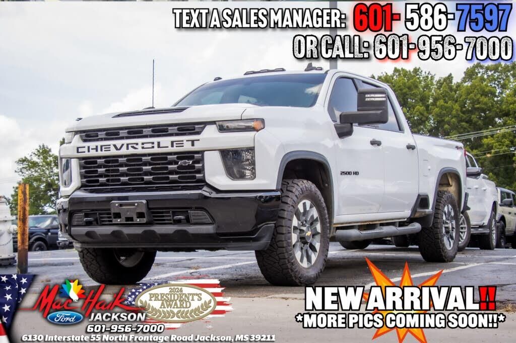 2021 Chevrolet Silverado 2500HD Custom — photo 1 of 15