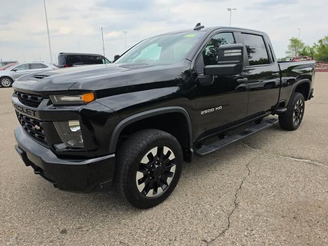 2020 Chevrolet Silverado 2500HD Custom — photo 1 of 13