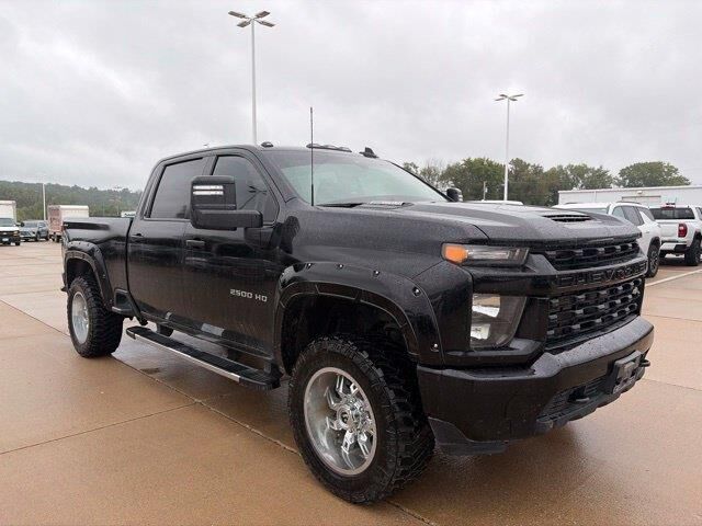 2021 Chevrolet Silverado 2500HD Custom — photo 1 of 13