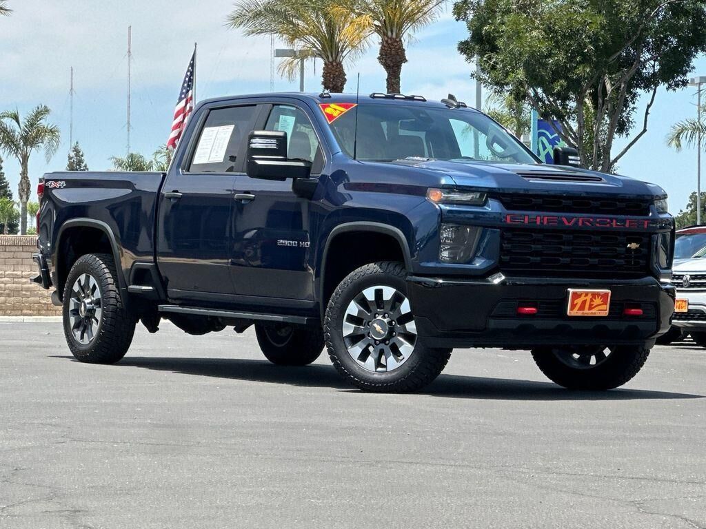 2021 Chevrolet Silverado 2500HD Custom — photo 1 of 1