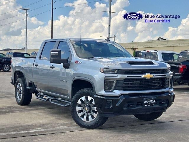 2024 Chevrolet Silverado 2500HD Custom