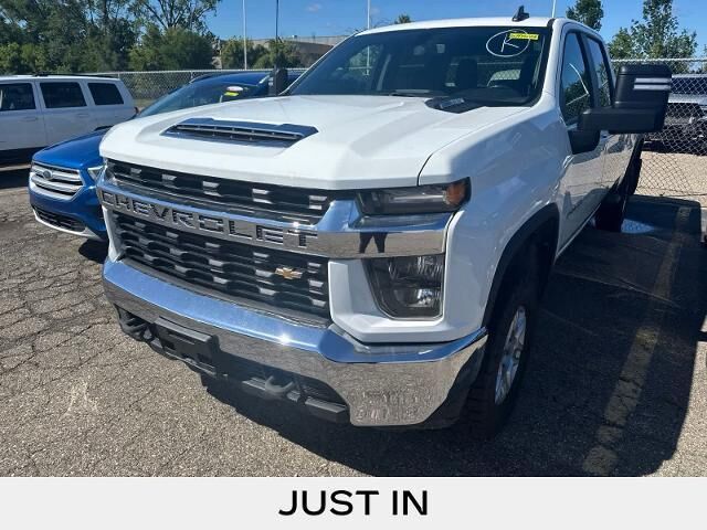 2023 Chevrolet Silverado 2500HD LT — photo 1 of 13