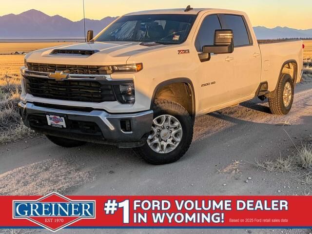 2024 Chevrolet Silverado 2500HD LT — photo 1 of 13