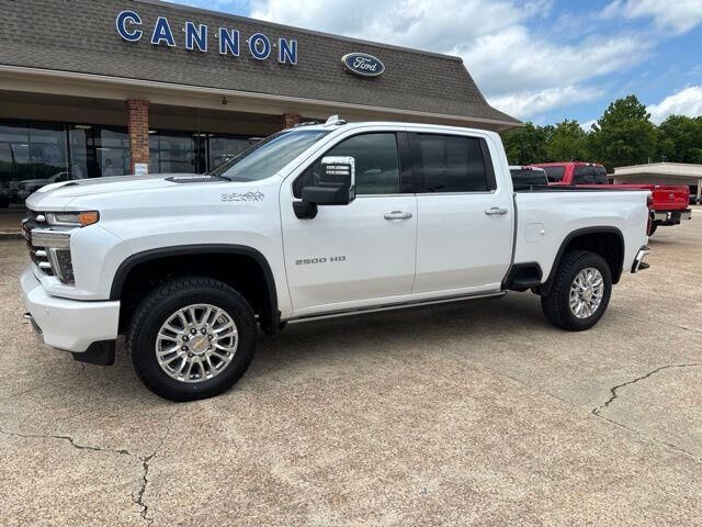 2022 Chevrolet Silverado 2500HD High Country — photo 1 of 13