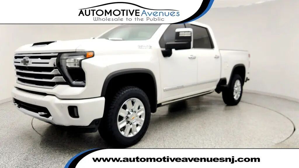 2024 Chevrolet Silverado 2500HD High Country — photo 1 of 26