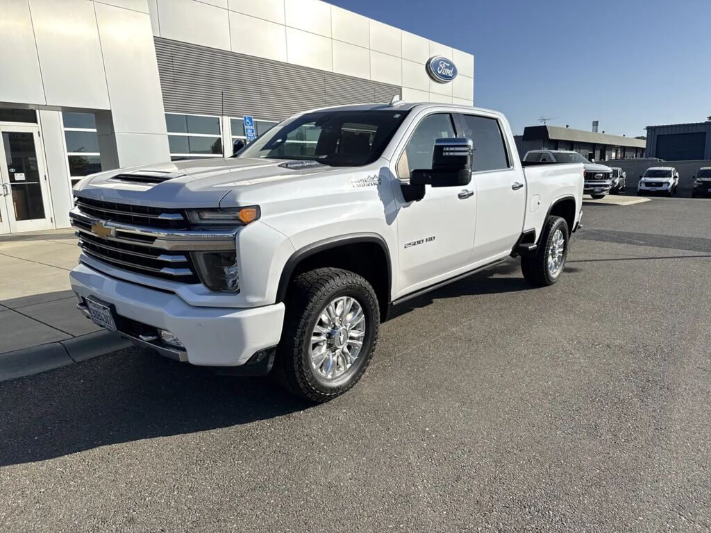 2020 Chevrolet Silverado 2500HD High Country — photo 1 of 13