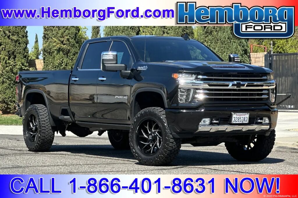 2020 Chevrolet Silverado 2500HD High Country — photo 1 of 13