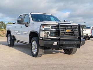 2022 Chevrolet Silverado 2500HD High Country — photo 1 of 26