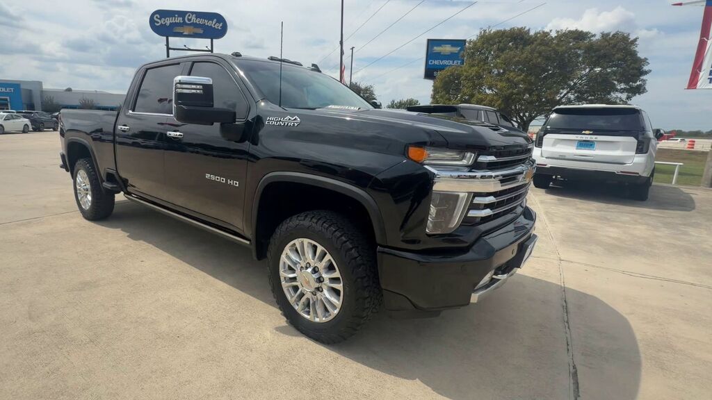 2021 Chevrolet Silverado 2500HD High Country — photo 1 of 7