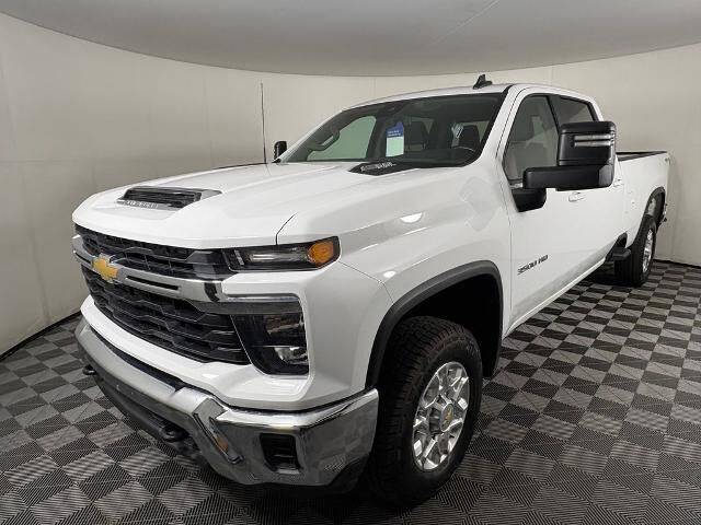 2024 Chevrolet Silverado 3500HD LT
