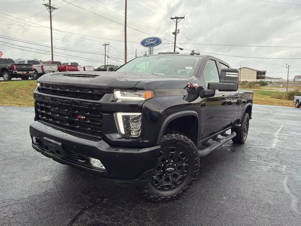 2022 Chevrolet Silverado 3500HD LT — photo 1 of 13