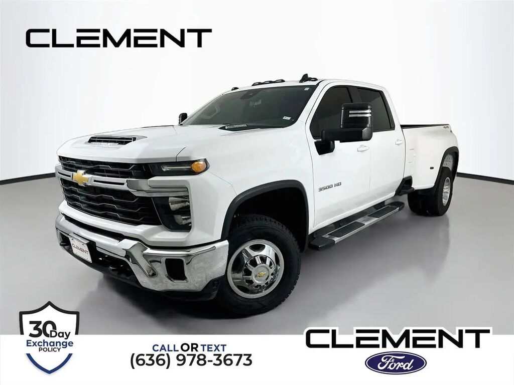 2024 Chevrolet Silverado 3500HD LT — photo 1 of 9