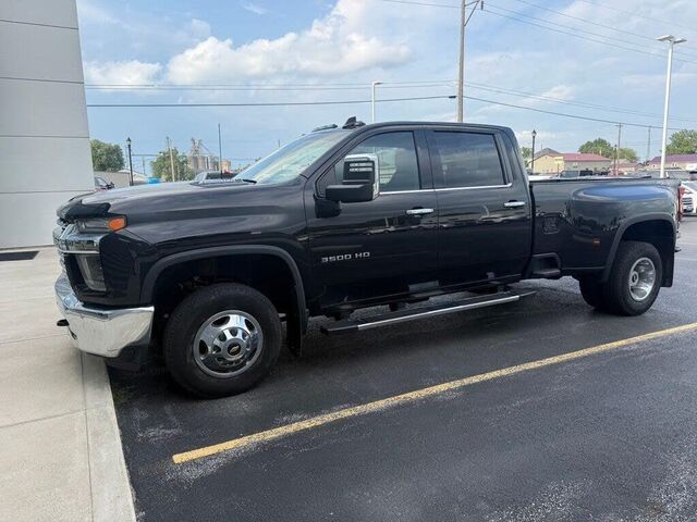 2022 Chevrolet Silverado 3500HD LTZ