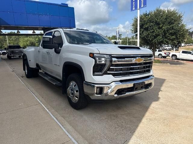 2024 Chevrolet Silverado 3500HD LTZ — photo 1 of 12