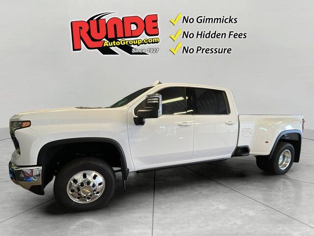 2024 Chevrolet Silverado 3500HD LTZ — photo 1 of 12