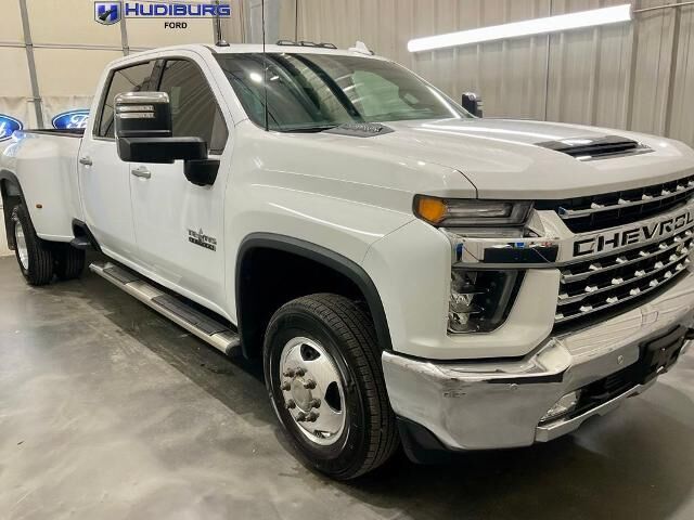2022 Chevrolet Silverado 3500HD LTZ