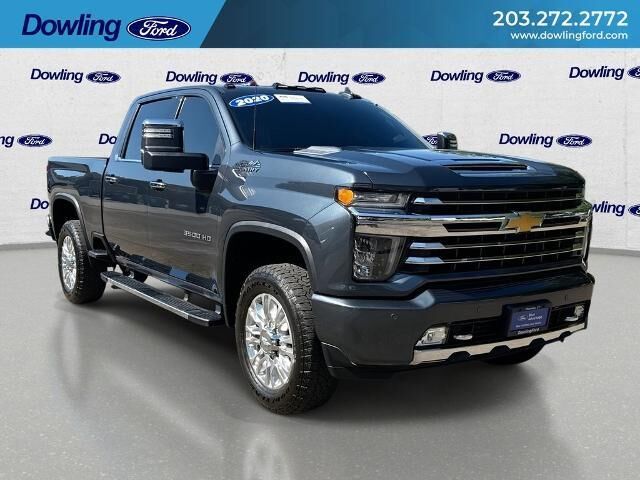 2020 Chevrolet Silverado 3500HD High Country — photo 1 of 26