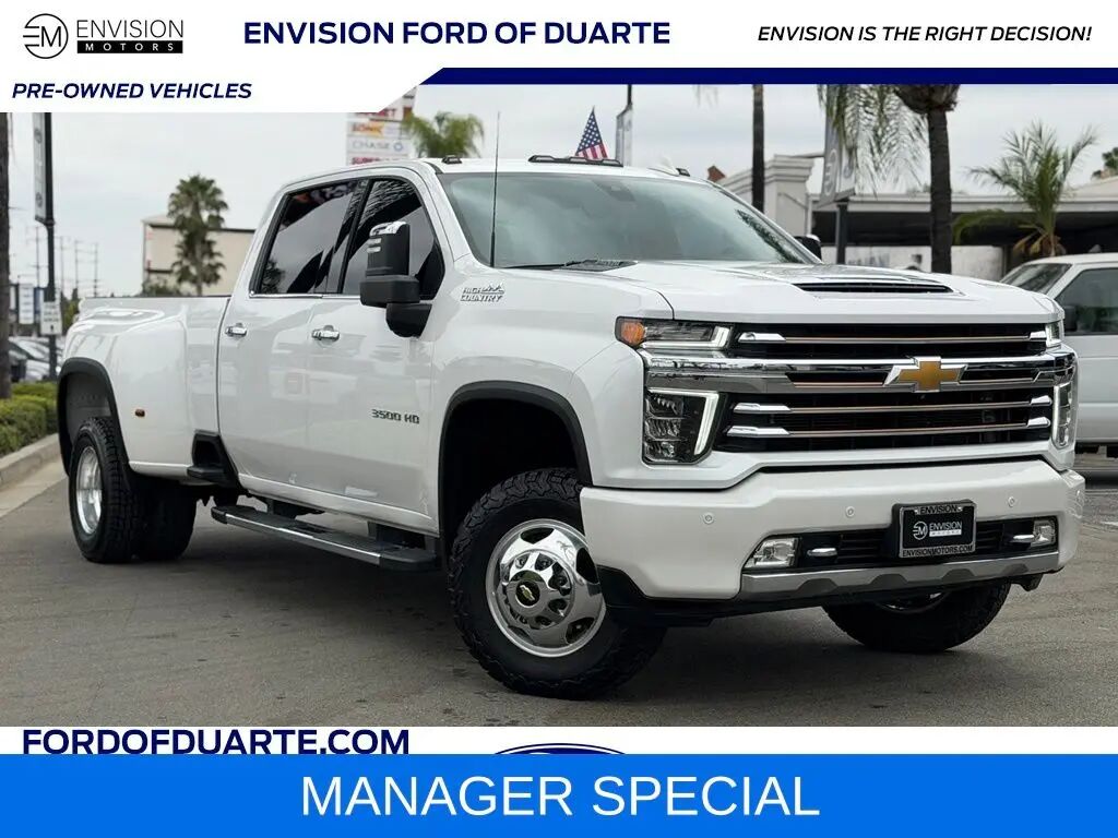 2021 Chevrolet Silverado 3500HD High Country — photo 1 of 12
