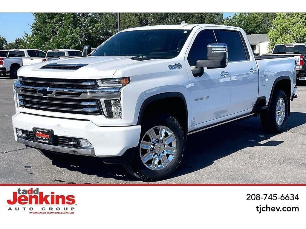 2023 Chevrolet Silverado 3500HD High Country — photo 1 of 5