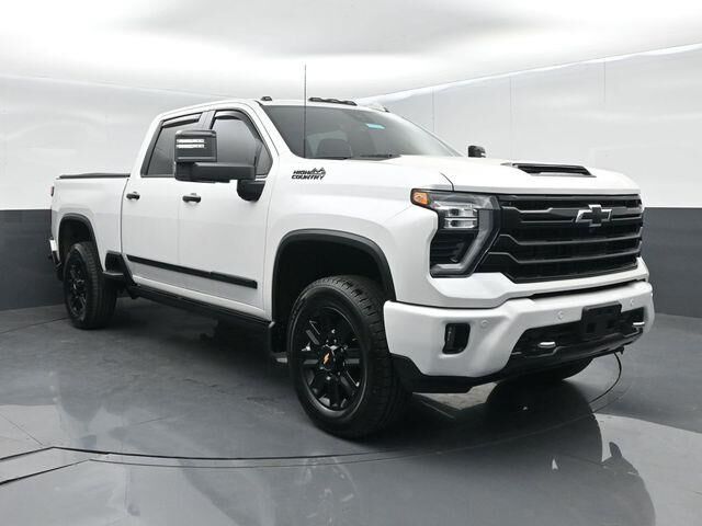 2024 Chevrolet Silverado 3500HD High Country — photo 1 of 26