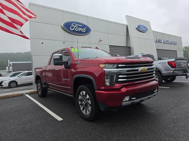 2022 Chevrolet Silverado 3500HD High Country — photo 1 of 26