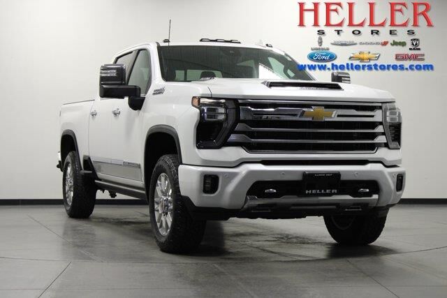 2024 Chevrolet Silverado 3500HD High Country — photo 1 of 13