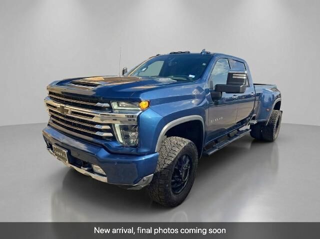 2023 Chevrolet Silverado 3500HD High Country — photo 1 of 33