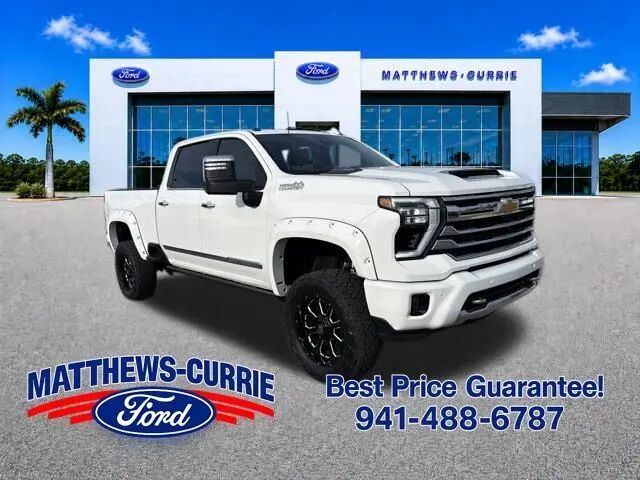 2024 Chevrolet Silverado 3500HD High Country — photo 1 of 12